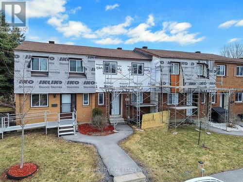 Front Exterior - 23 Pixley Private, Ottawa, ON - Outdoor