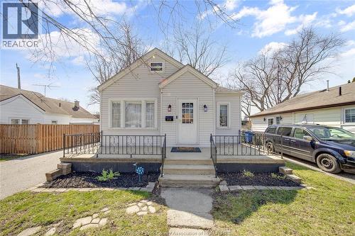 273 FRANK AVENUE  Windsor, ON N8S 3N7