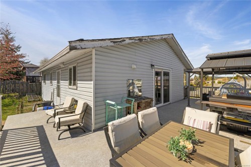 769 Malone Rd, Ladysmith, BC 