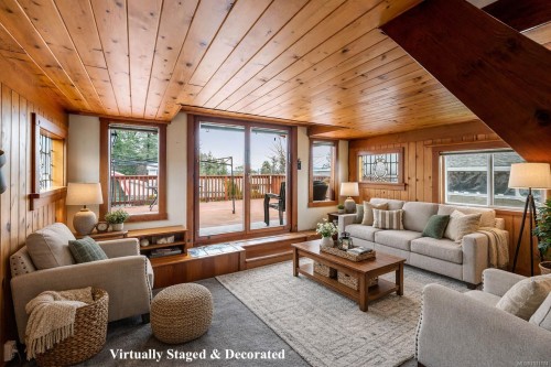 1547 Joan Ave, Crofton, BC 