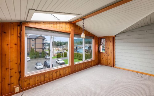 1547 Joan Ave, Crofton, BC 