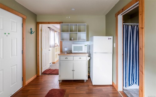 1547 Joan Ave, Crofton, BC 