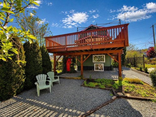 1547 Joan Ave, Crofton, BC 