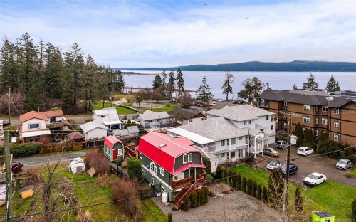 1547 Joan Ave, Crofton, BC 