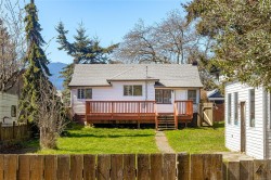 485 Park Ave Nanaimo, BC V9R 4H3