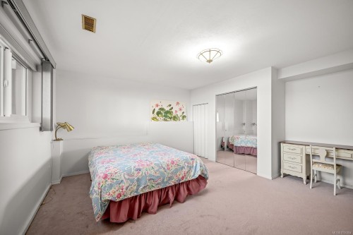 5018 Spence Rd, Courtenay, BC 