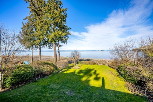 5018 Spence Rd, Courtenay, BC 