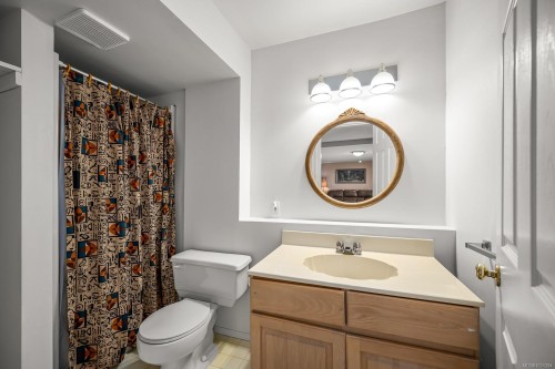 5018 Spence Rd, Courtenay, BC 