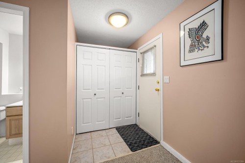 5018 Spence Rd, Courtenay, BC 