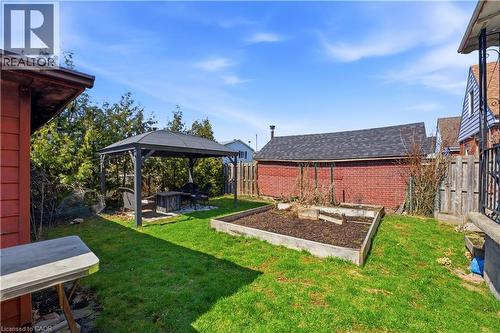 26 Isabel Avenue, Hamilton, ON - Outdoor With Backyard