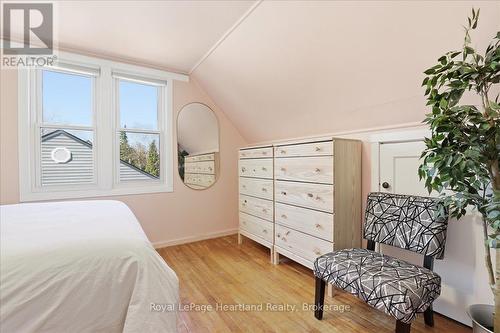 19 Perth Road, Kitchener, ON - Indoor Photo Showing Bedroom