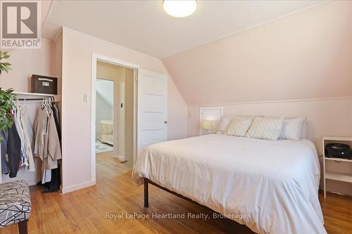 19 Perth Road, Kitchener, ON - Indoor Photo Showing Bedroom