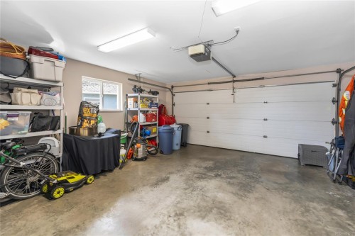 1694 Eagle View Pl, Duncan, BC 