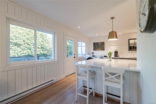 323 Masters Rd, Victoria, BC 