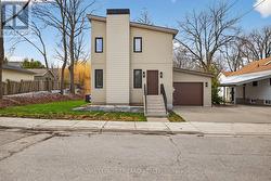 14 LUNDY LANE  London South (South F), ON N6C 3G5