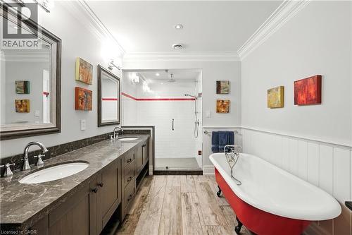 Loft Bathroom - 597 Old York Road, Burlington, ON - Indoor Photo Showing Bathroom