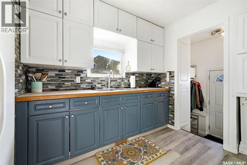78 Straub Crescent, Regina, SK - Indoor Photo Showing Kitchen