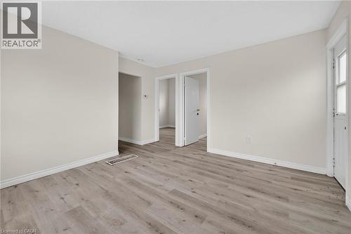 4049 Highway 6, Hamilton, ON - Indoor Photo Showing Other Room