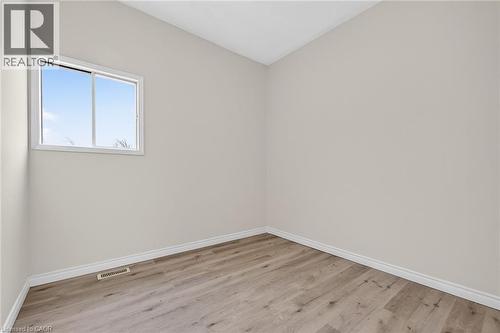 4049 Highway 6, Hamilton, ON - Indoor Photo Showing Other Room