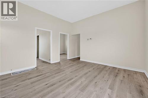 4049 Highway 6, Hamilton, ON - Indoor Photo Showing Other Room