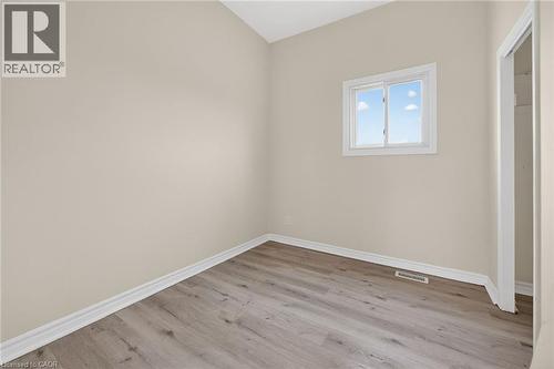 4049 Highway 6, Hamilton, ON - Indoor Photo Showing Other Room