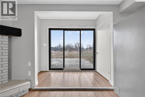 4049 Highway 6, Hamilton, ON - Indoor Photo Showing Other Room