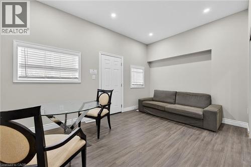4049 Highway 6, Hamilton, ON - Indoor