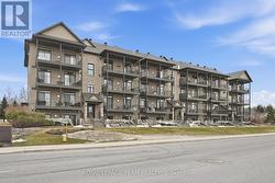 5 - 10 PRESTIGE CIRCLE Ottawa, ON K4A 0W9