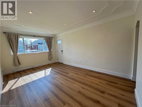 157 Tragina Avenue N, Hamilton, ON - Indoor Photo Showing Other Room