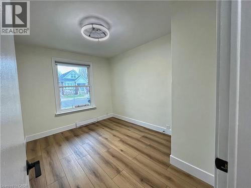 157 Tragina Avenue N, Hamilton, ON - Indoor Photo Showing Other Room
