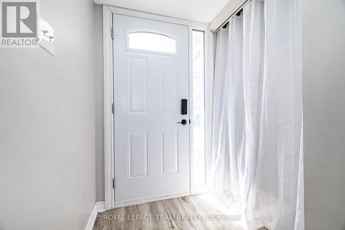 foyer wioth closet - 28 - 28 Peary Way, Ottawa, ON - Indoor Photo Showing Other Room