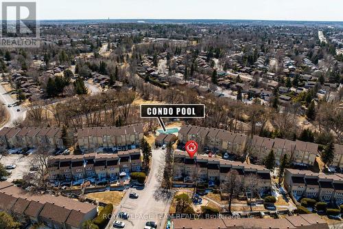 community area - 28 - 28 Peary Way, Ottawa, ON - Outdoor With View