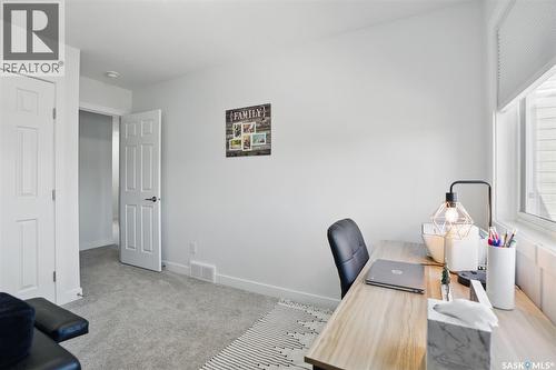 421 L Avenue S, Saskatoon, SK - Indoor Photo Showing Office