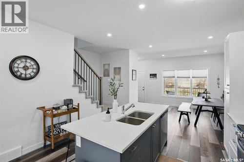 421 L Avenue S, Saskatoon, SK - Indoor Photo Showing Kitchen With Double Sink