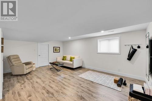 1976 Lenester Avenue, Ottawa, ON - Indoor