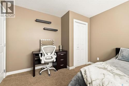4127 Cumberland Road E, Regina, SK - Indoor Photo Showing Bedroom