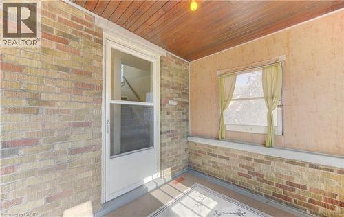 40 Union Street E, Waterloo, ON -  With Exterior