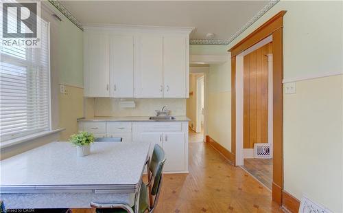 40 Union Street E, Waterloo, ON - Indoor