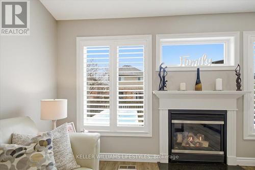 Gas Fireplace - 779 North Leaksdale Circle, London South (South U), ON - Indoor Photo Showing Living Room With Fireplace