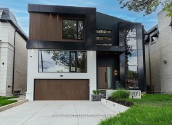 207 Newton Drive  Toronto, ON M2M 2P2