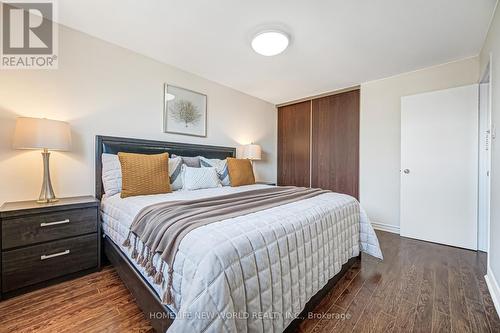 76 Bowman Way, Markham, ON - Indoor Photo Showing Bedroom