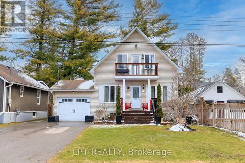 11 HARDWOOD DRIVE  Georgina, ON L0E 1L0