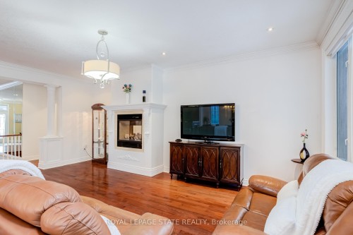 17 Mcnutt Street, Brampton, ON - Indoor Photo Showing Living Room With Fireplace