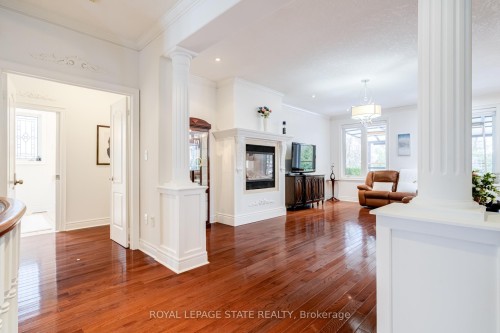 17 Mcnutt Street, Brampton, ON - Indoor