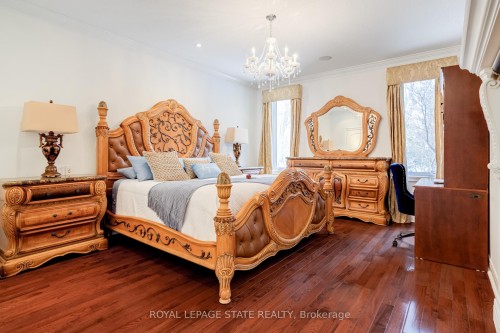 17 Mcnutt Street, Brampton, ON - Indoor Photo Showing Bedroom