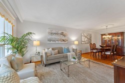 28 Fred Bland Crescent Toronto, ON M1J 3L8