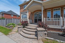 30 Oakrun Street Hamilton, ON L8E 6E7