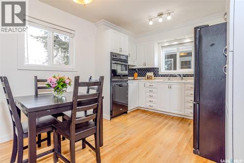 1701 Preston Avenue S, Saskatoon, SK - Indoor Photo Showing Dining Room