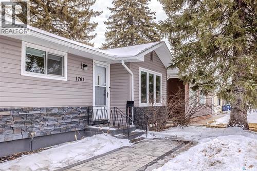 1701 Preston Avenue S, Saskatoon, SK - Outdoor