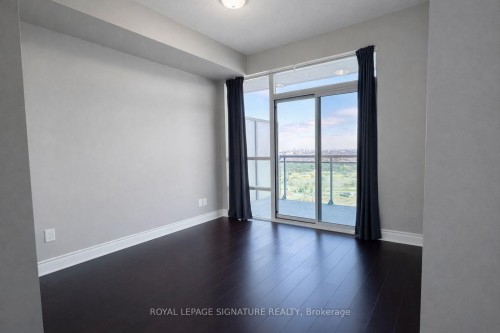 2704-16 Brookers Lane, Toronto, ON - Indoor Photo Showing Other Room